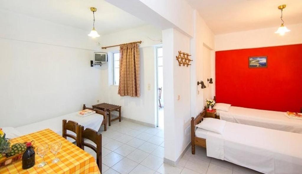 Evi Apartments And Studios Theológos 部屋 写真
